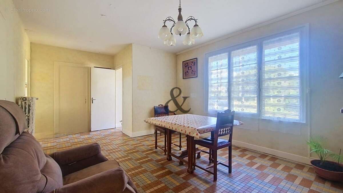 Maison 77 m² à Herbault  - photo 2