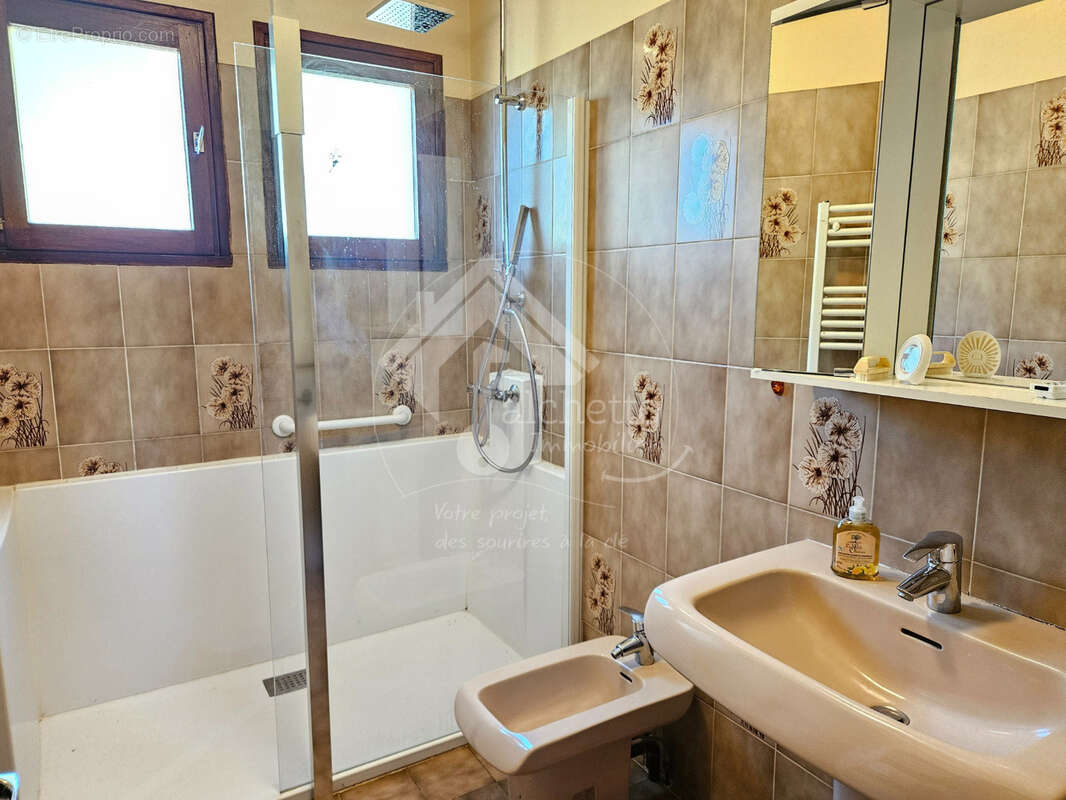 Maison élevée sur sous-sol - Saint Léon - photo 14