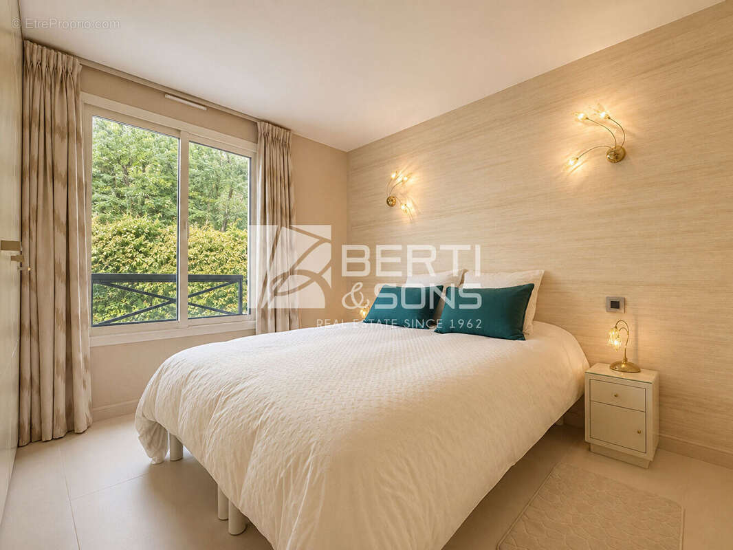Exclusivité - grand duc - vue feerique - somptueux appartement 3 pieces renové - photo 10