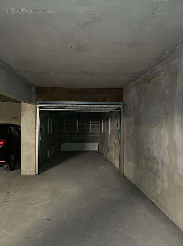 Parking à REIMS