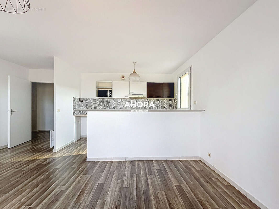 Appartement à MARSEILLE-9E