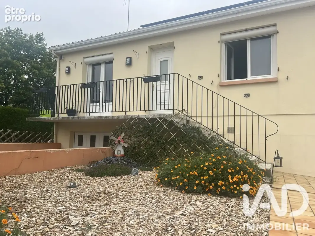 Photo 1 - Maison à SAINT-MESMIN