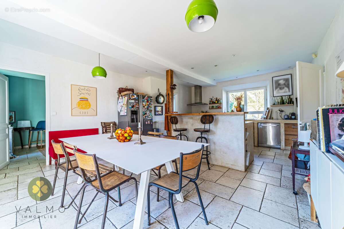 DEPT Yvelines (78) Montfort l'Amaury + A vendre maison 350 m2 - photo 15