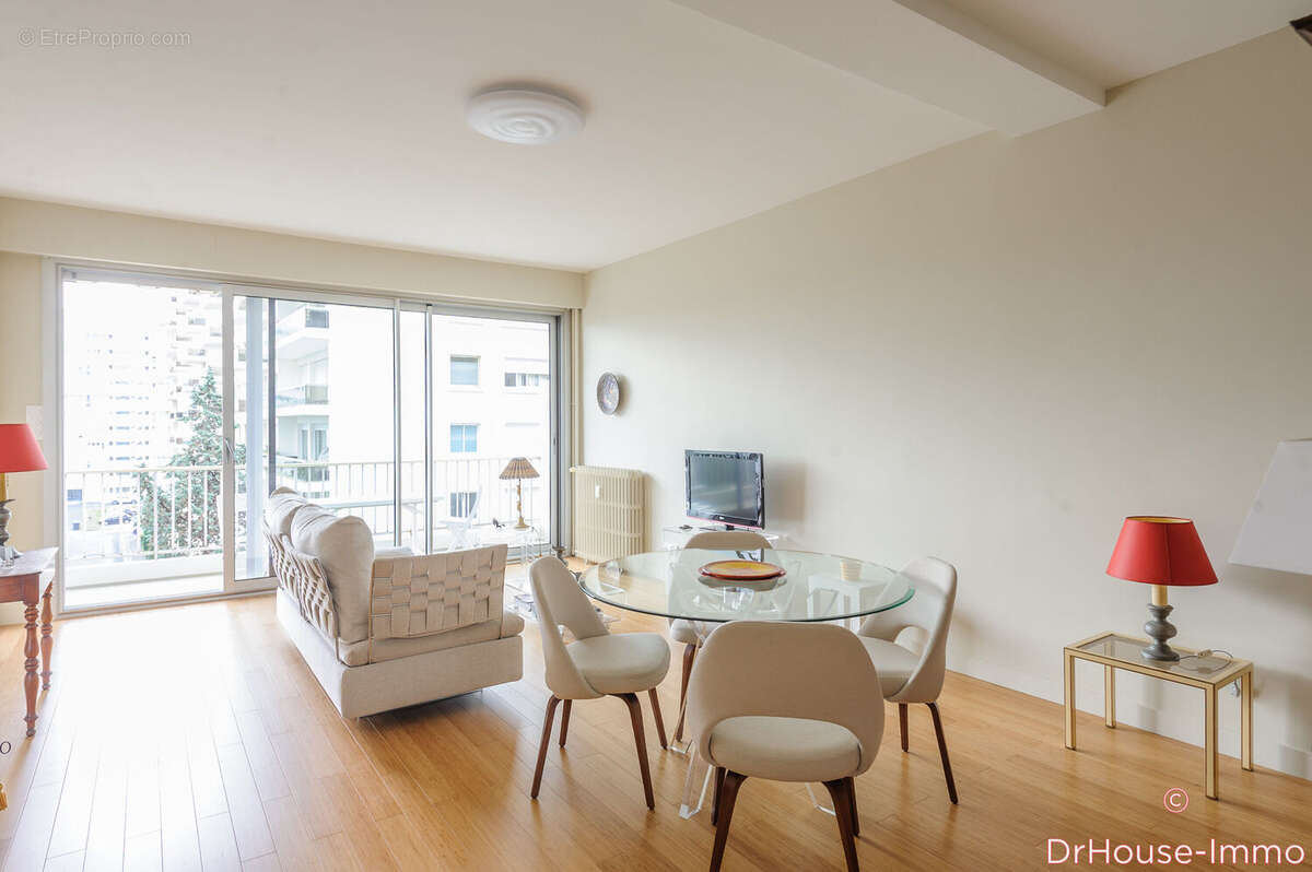 Appartement à LA ROCHELLE