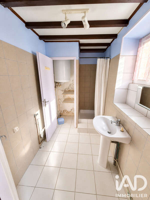 Appartement 50 m² à Valencin  - photo 2