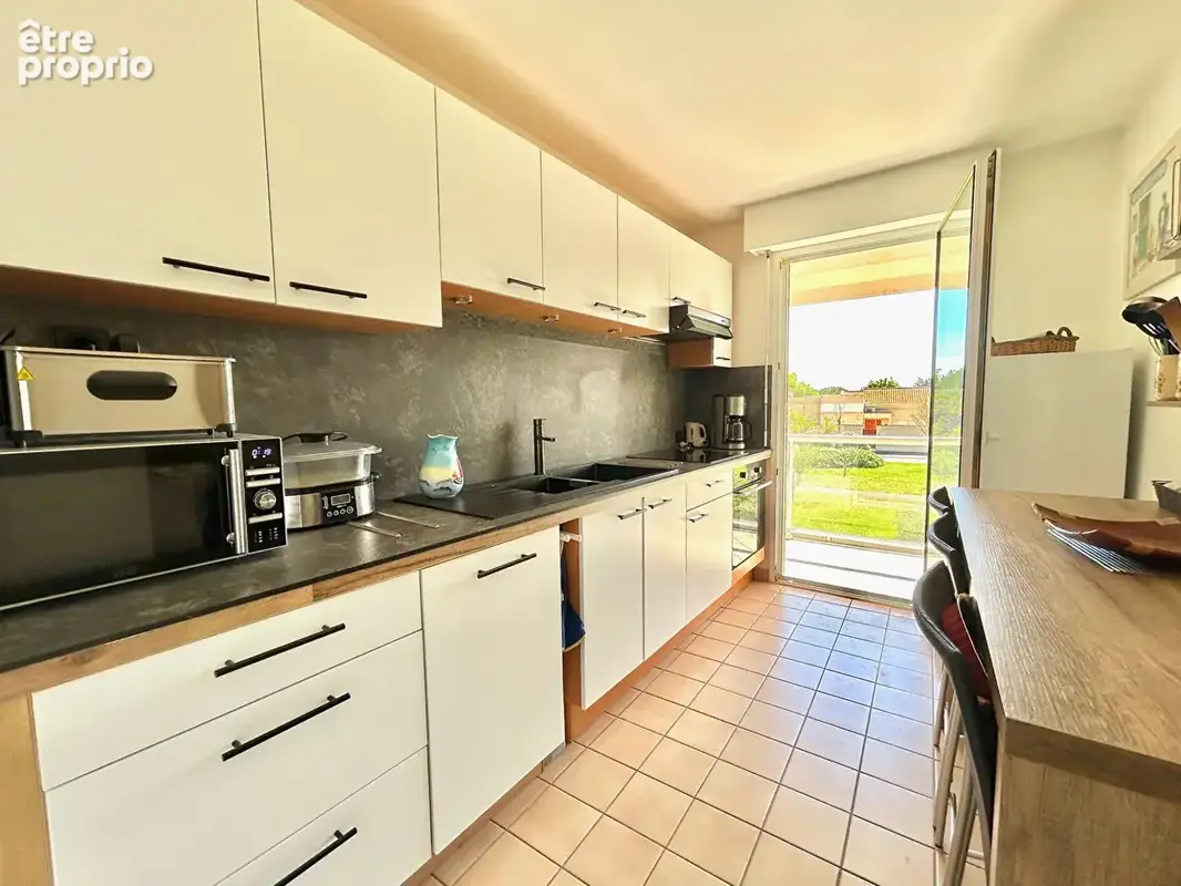 Appartement 64 m² La Rochelle -Terrasse 22 m² - Ascenseur - Parking - DPE B - photo 10