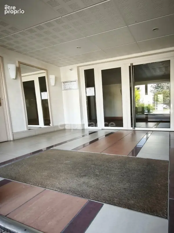 Appartement T4 de 84 m² double terrasse, garage et cave - photo 22