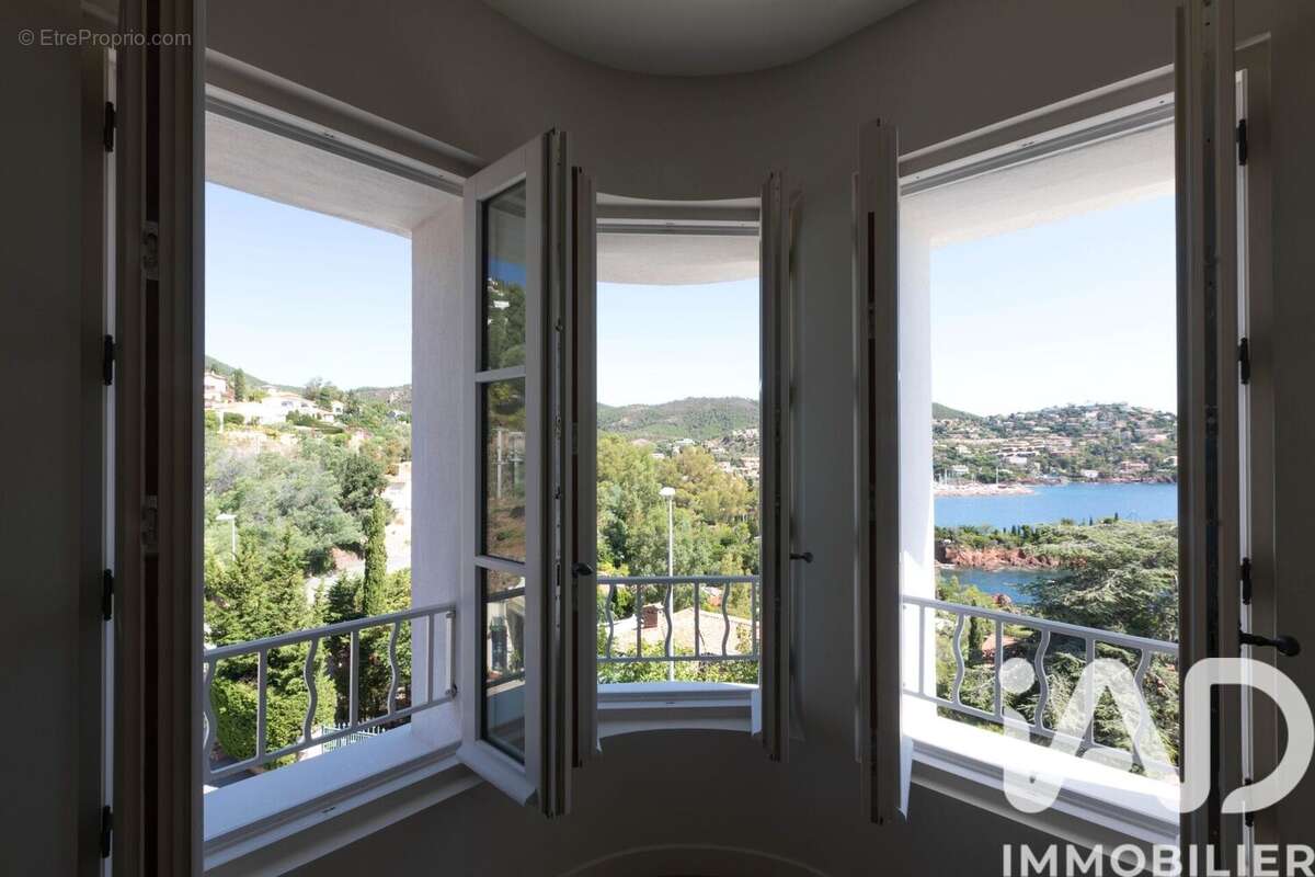 Photo 1 - Appartement à LA SEYNE-SUR-MER