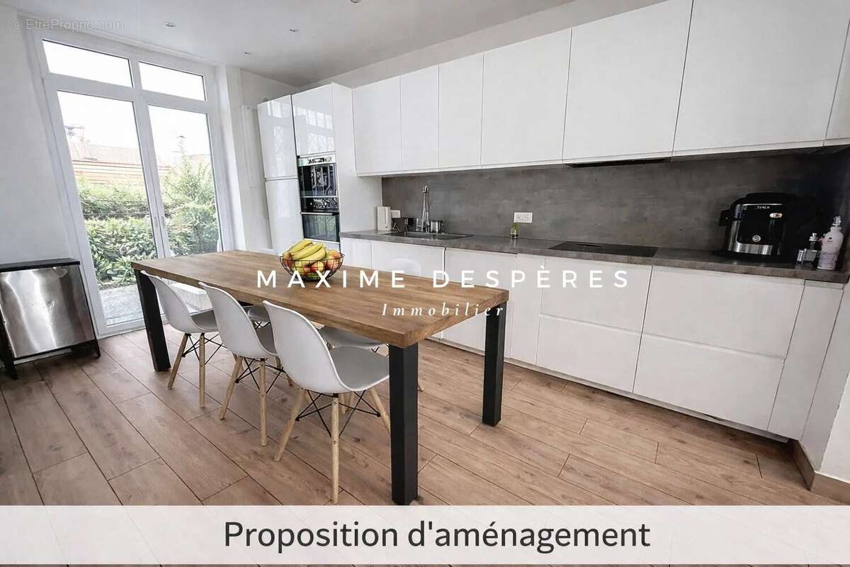 Appartement à NEUILLY-SUR-SEINE