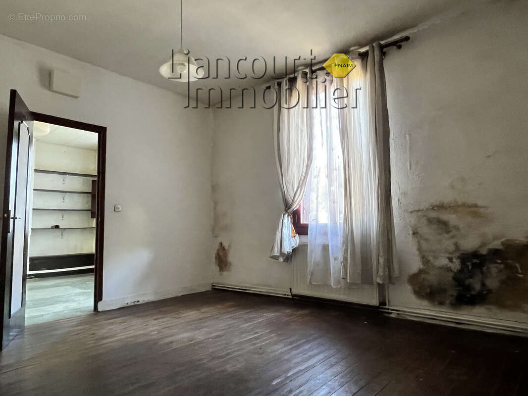 Maison indépendante pleine de charme à RANTIGNY 169900 € - photo 9