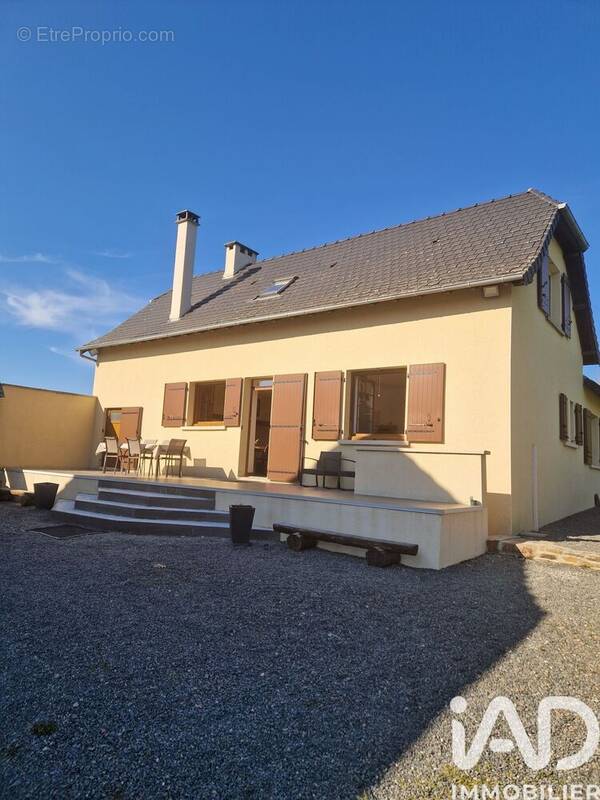 Photo 1 - Maison à SAINT-CYR-LES-CHAMPAGNES