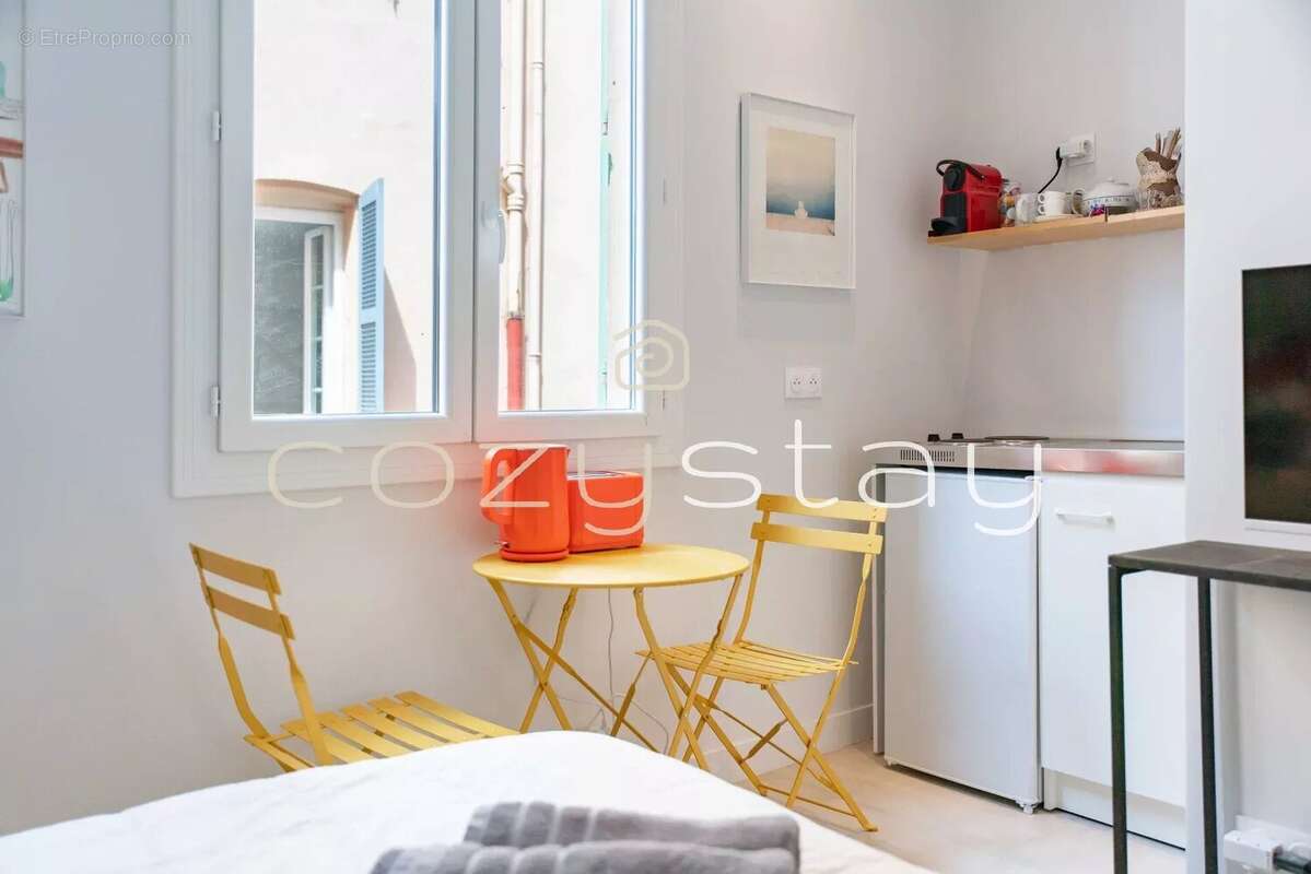 Immeuble de 4 studios, Cannes Le Suquet - photo 7