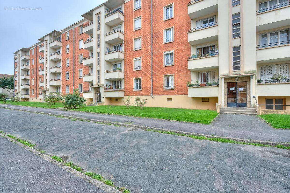 Appartement à VITRY-SUR-SEINE