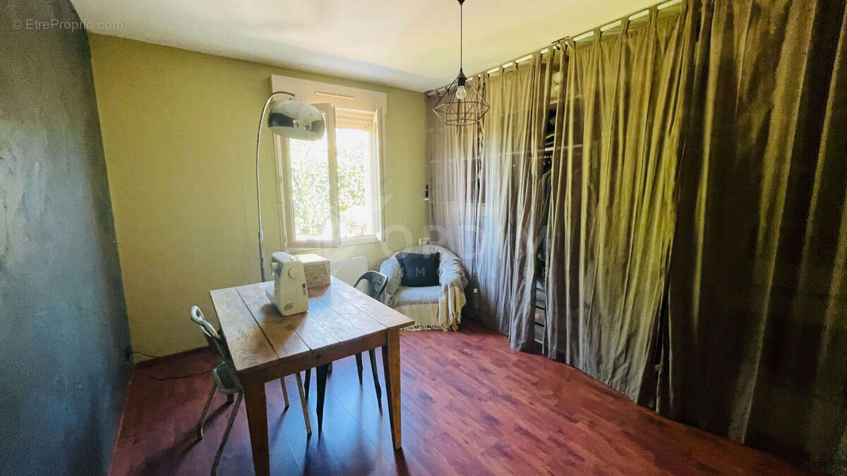 Maison à FLOGNY-LA-CHAPELLE