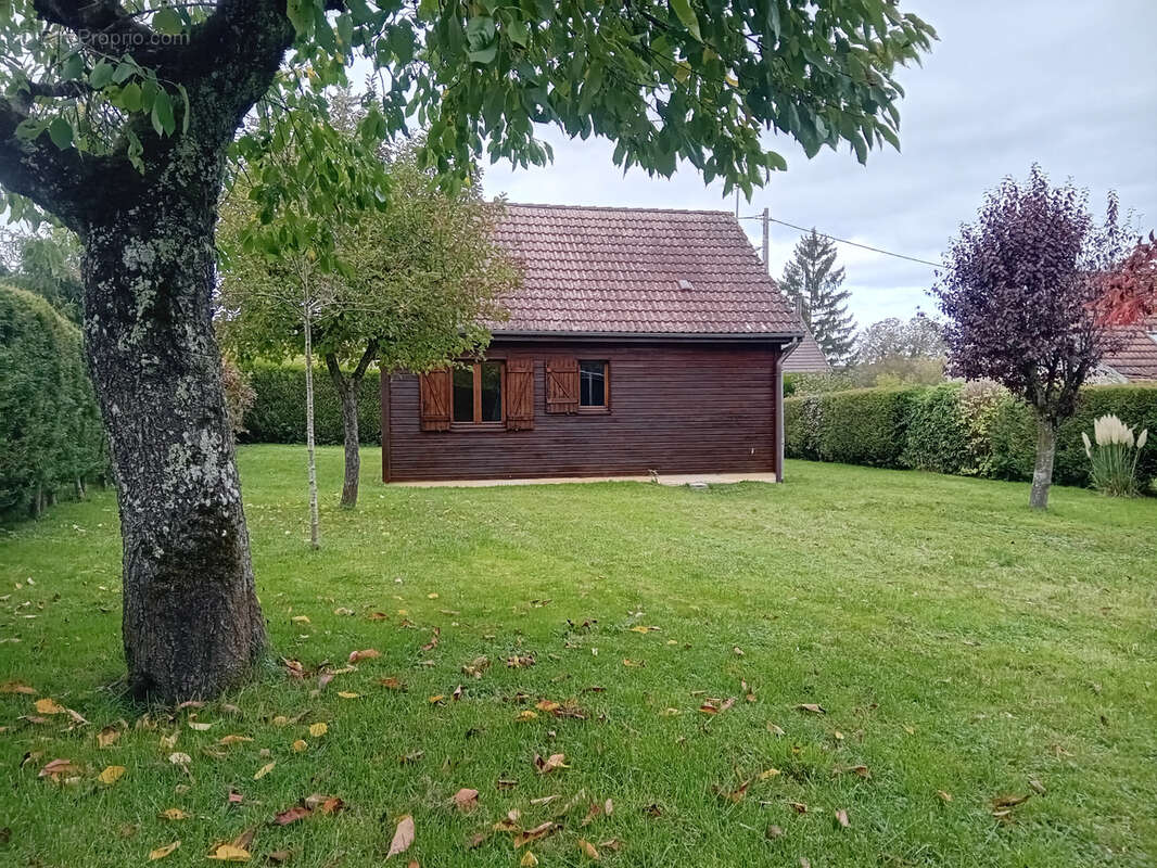 Maison à AMAZY