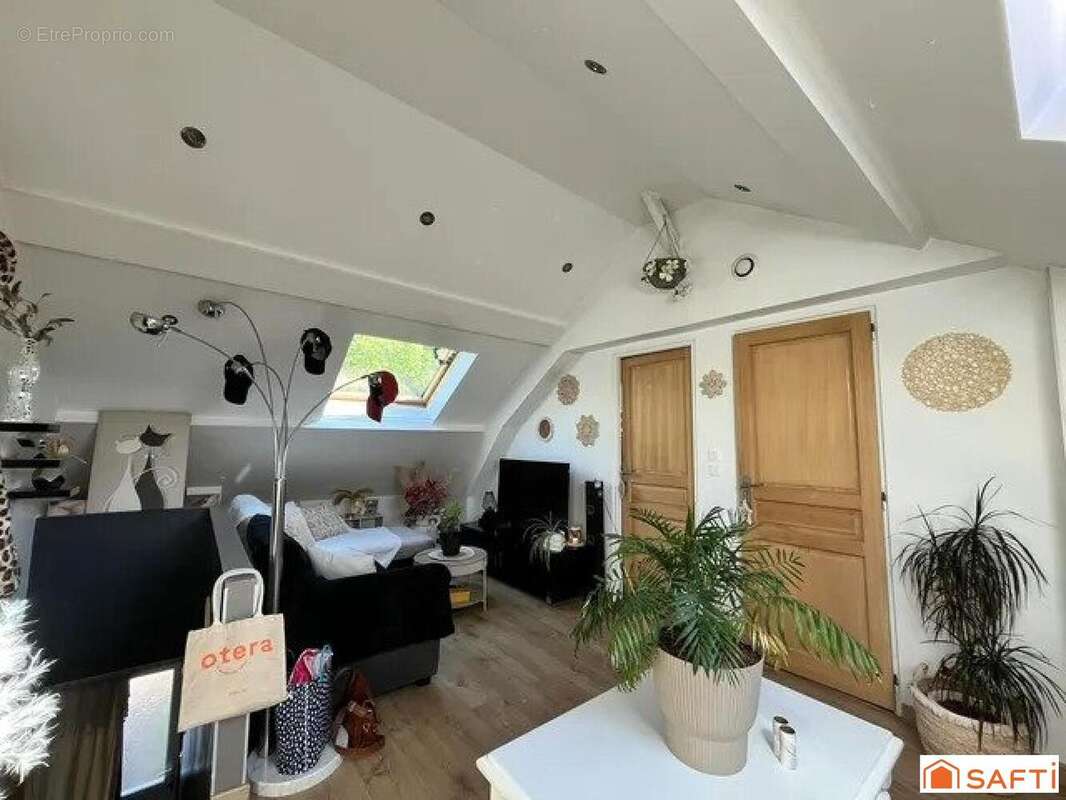 Photo 2 - Maison à RIVERY