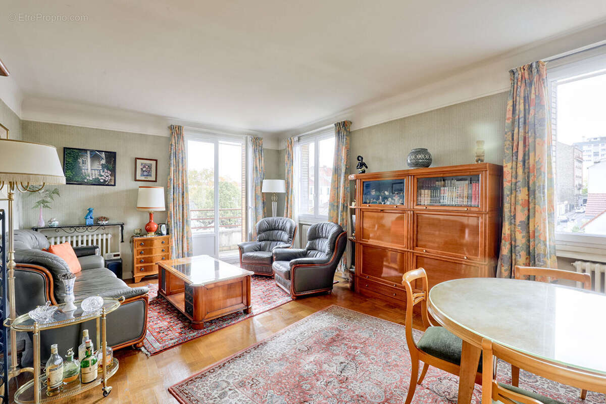 Appartement à COLOMBES