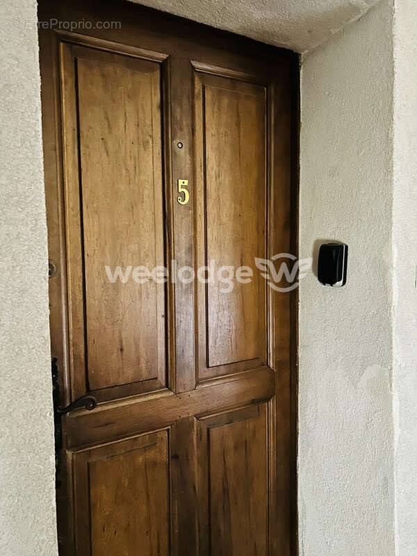 Appartement à L'ISLE-SUR-LA-SORGUE