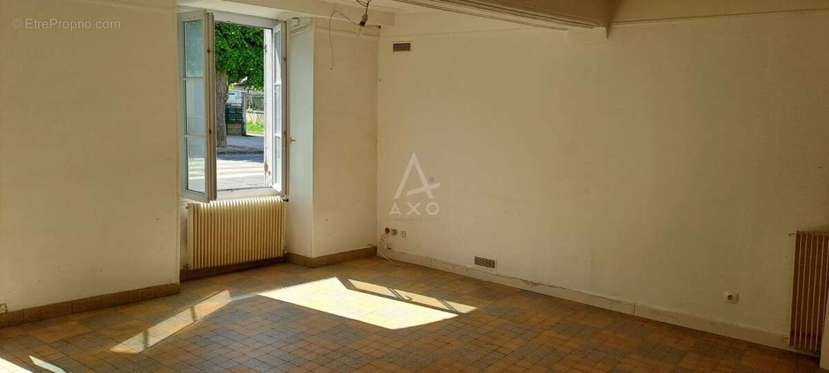 Maison à BEAUMONT-DU-GATINAIS