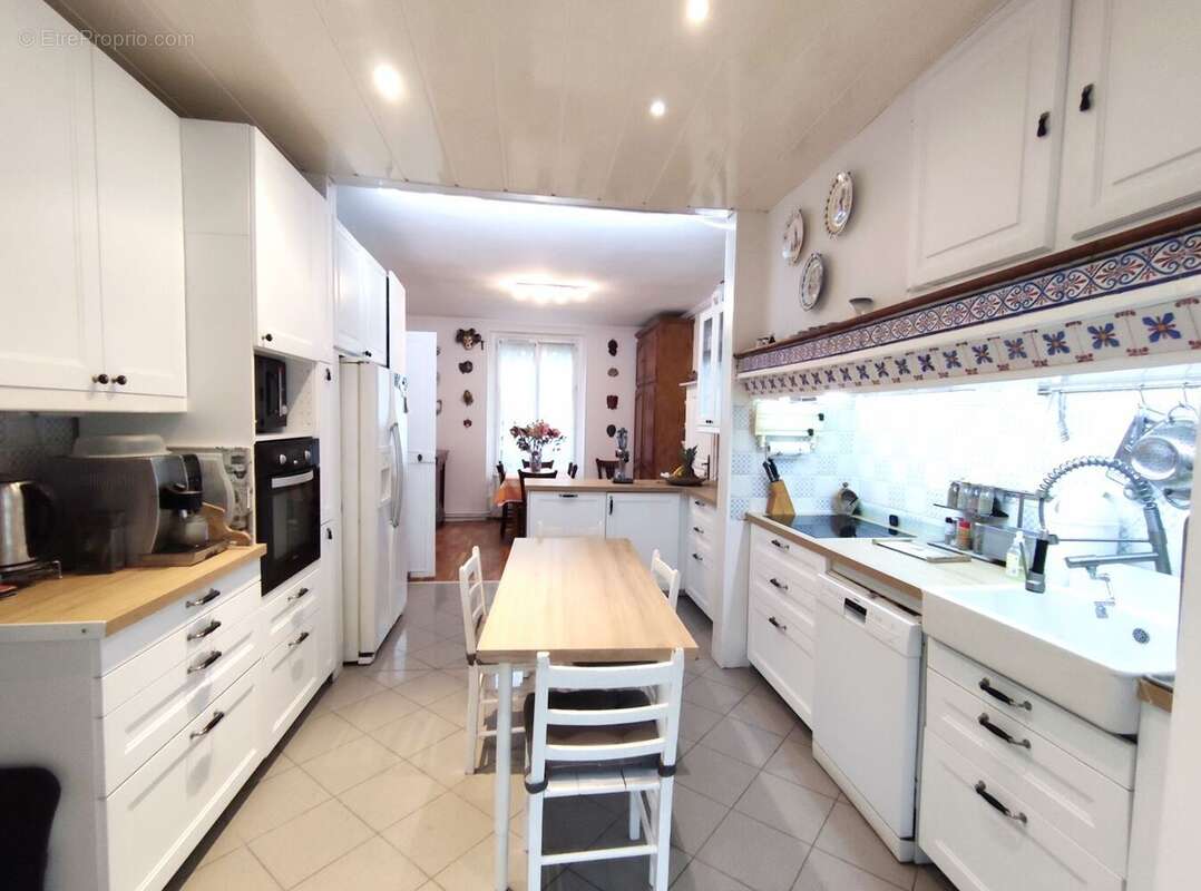 Maison à MONTLIGNON