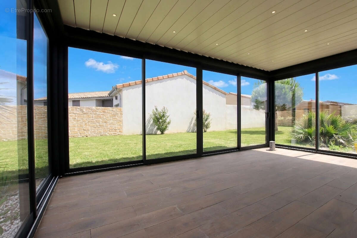 Maison de plain-pied à Vouillé - photo 14
