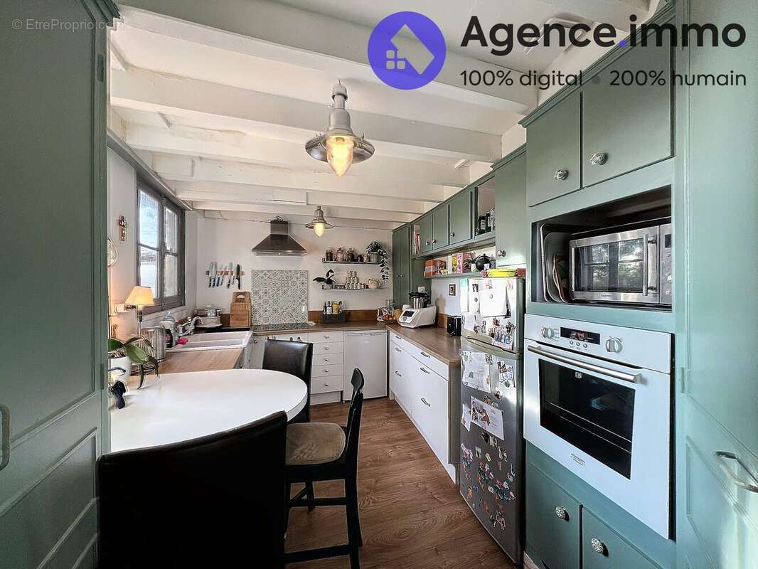 Maison à ROCHECORBON