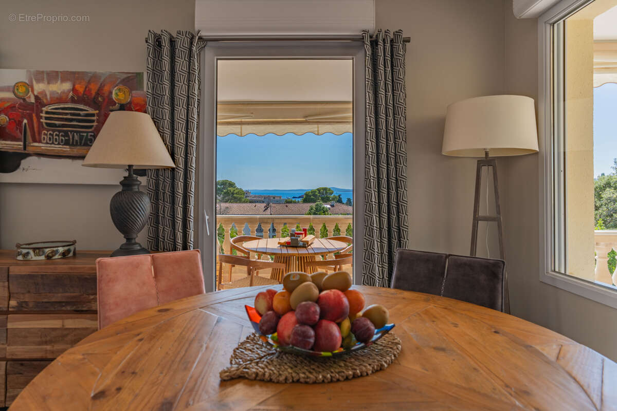 Appartement à SAINT-RAPHAEL