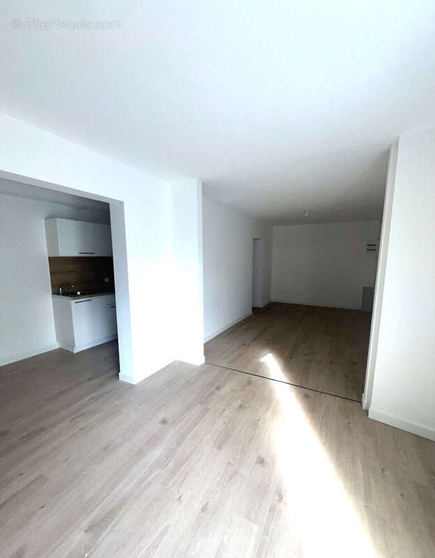 Maison Saint Quentin 3 pièce(s) 79.15 m2 - photo 2