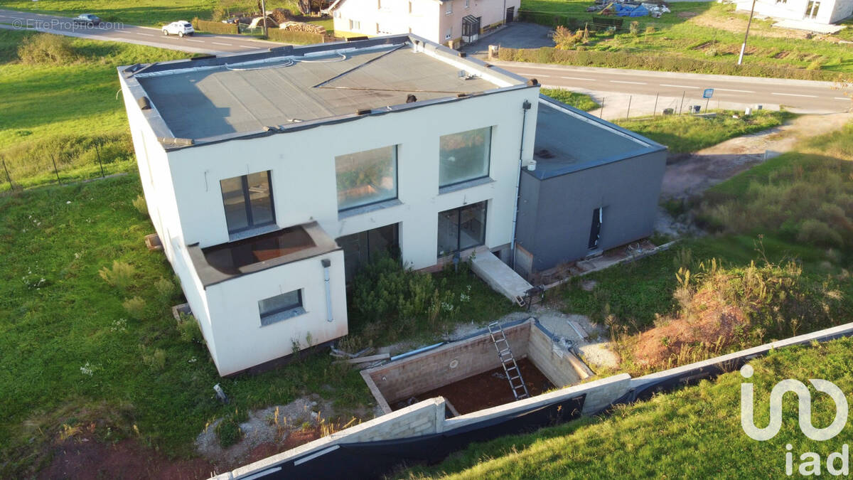 Photo 1 - Maison à FRAHIER-ET-CHATEBIER