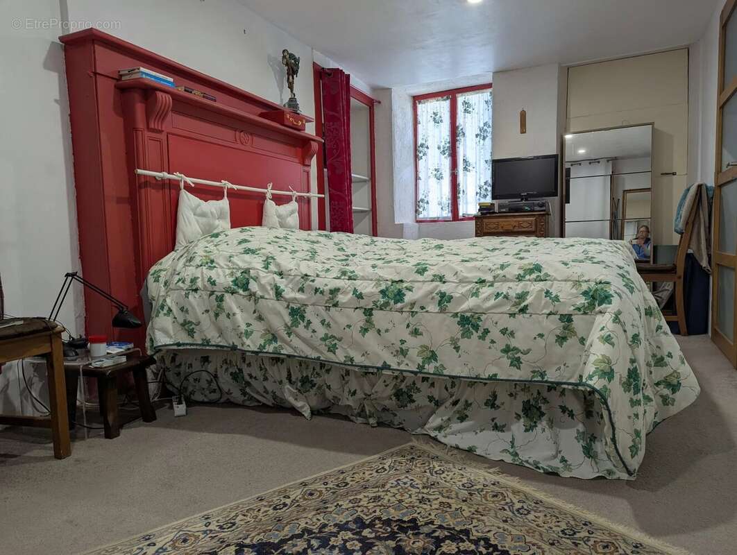 Appartement à CHAILLAC