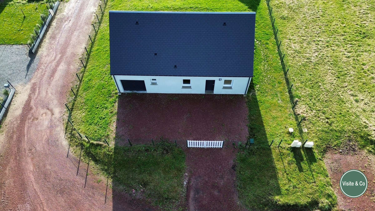 Maison à SAINT-GERMAIN-SUR-AY