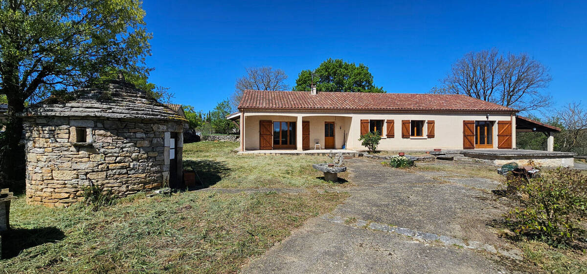 Maison à PUYJOURDES