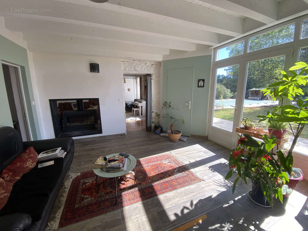 Maison à SAUVETERRE-DE-GUYENNE