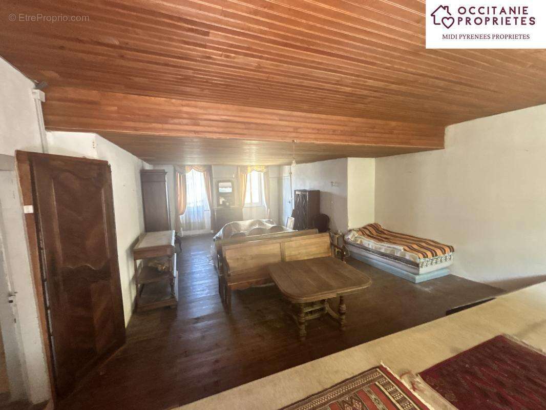 Maison à LES BORDES-SUR-ARIZE