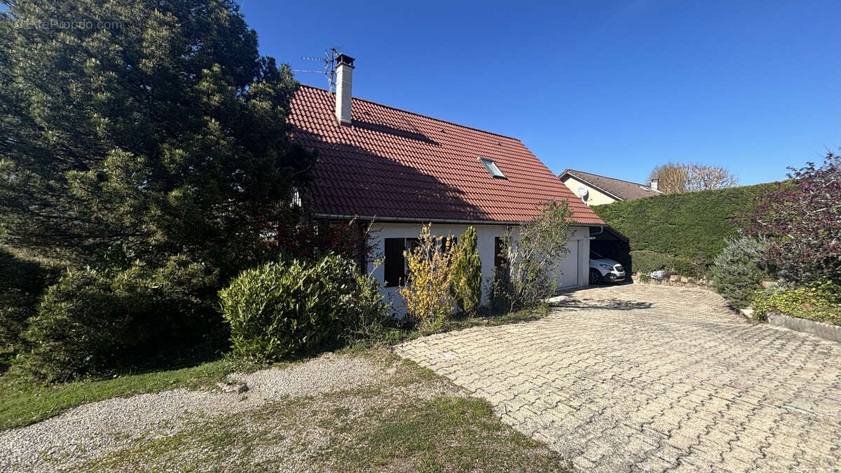 Maison à BILIEU