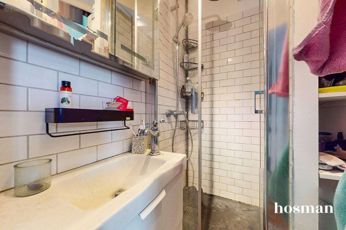 Appartement à PARIS-18E
