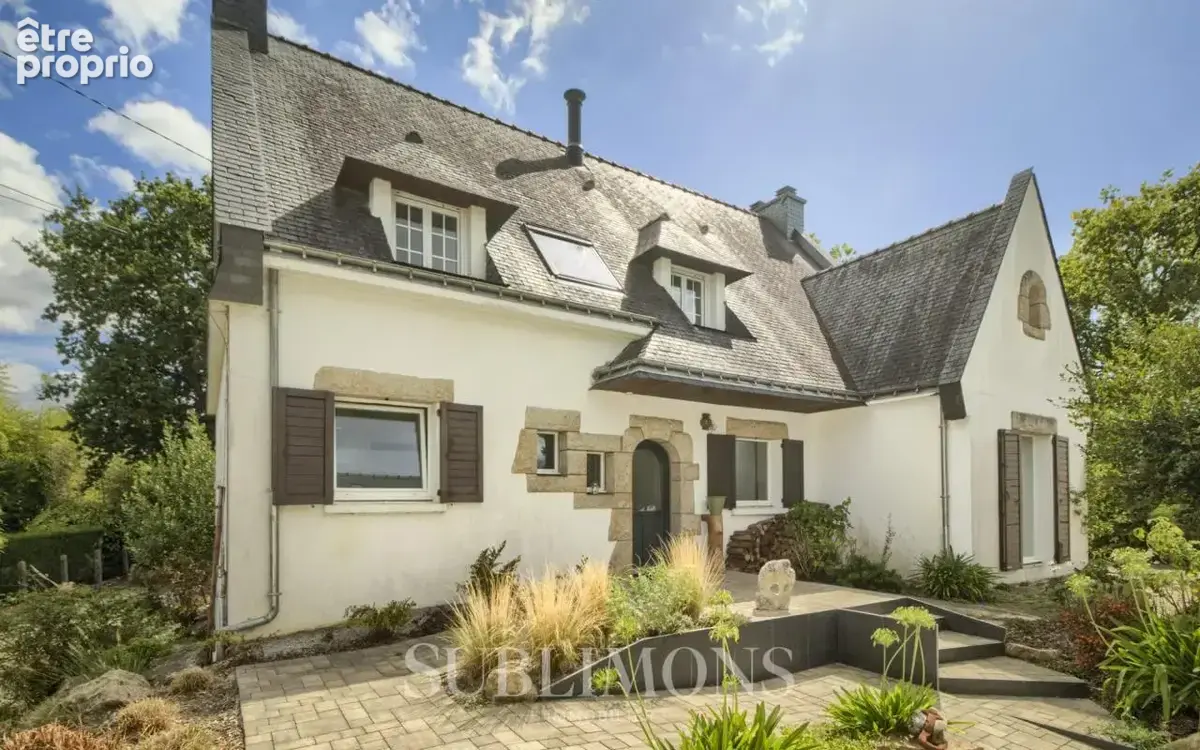 PLOEREN BOURG -- Néo-Bretonne 162 m² avec 5 Chambres, Vie de - photo 10