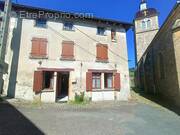 Photo 1 - Maison à SAINT-BONNET-LE-TRONCY