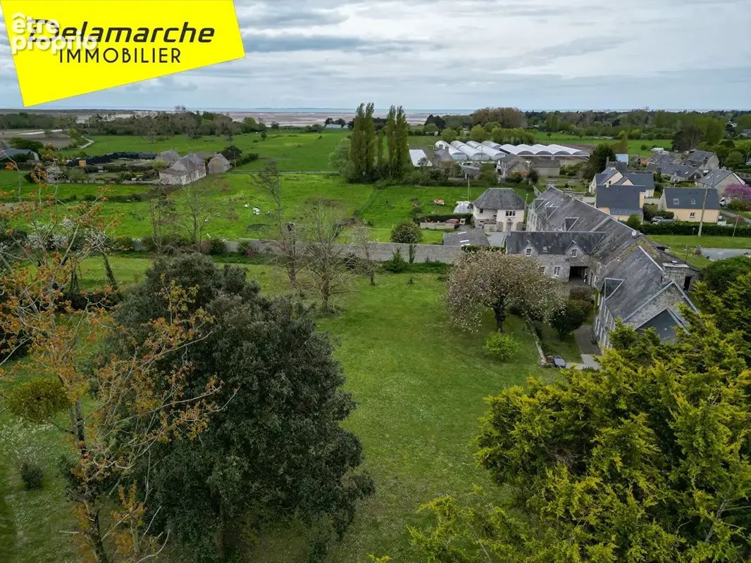 Maison + gite Lingreville  9 pièces et dépendances - photo 17