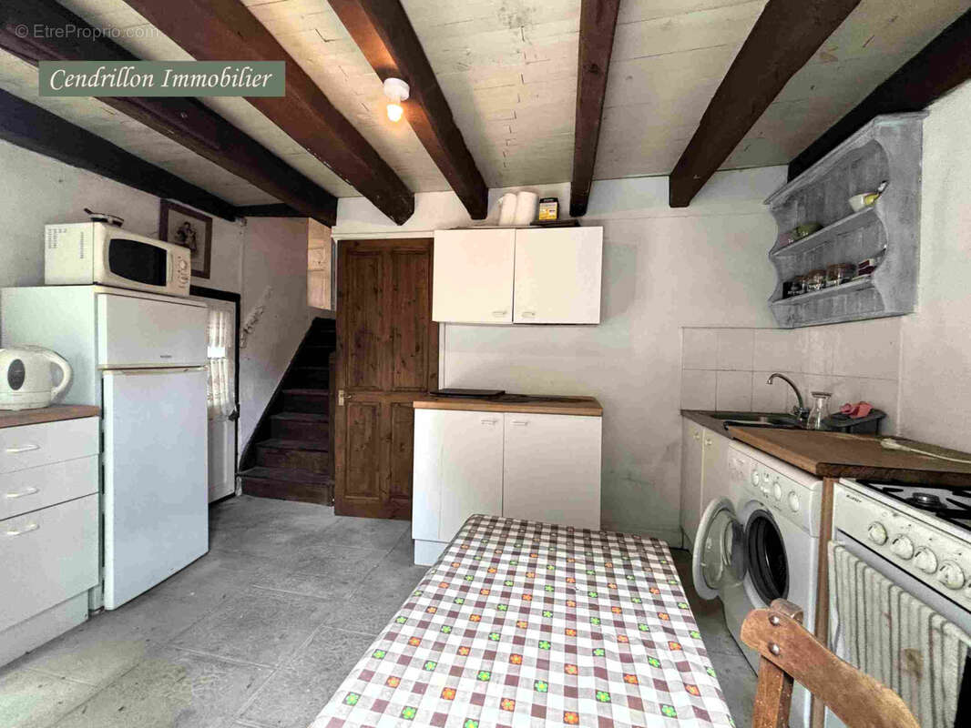 Projet rénovation ! Maison indépendante 70m2 habitables, en pierre avec terrain, près du Lac de Vassivière. - photo 13