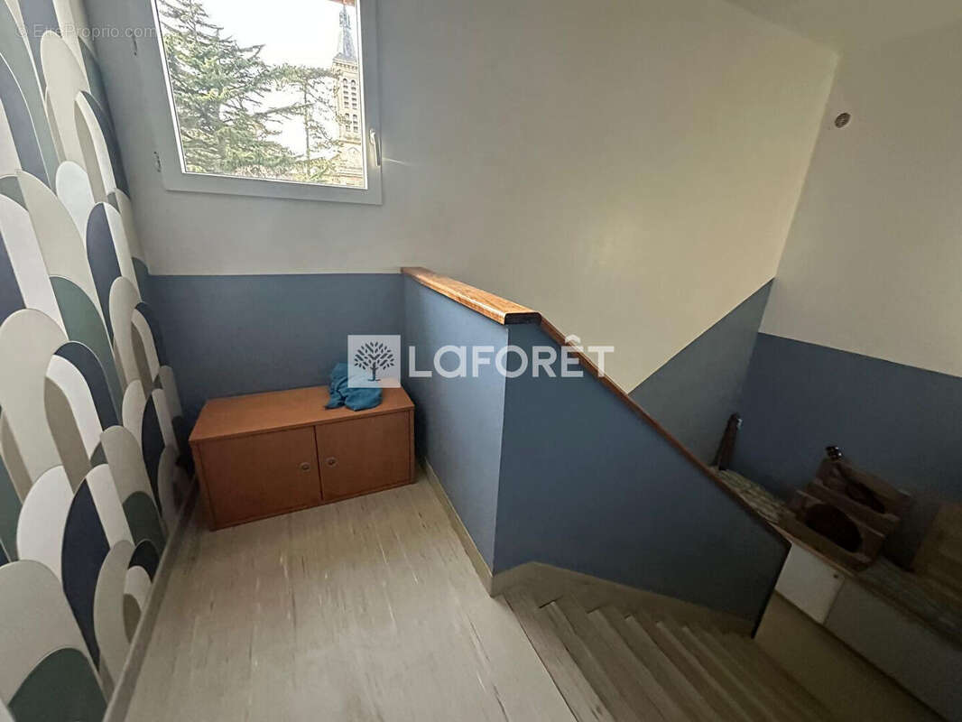 Appartement à THAON