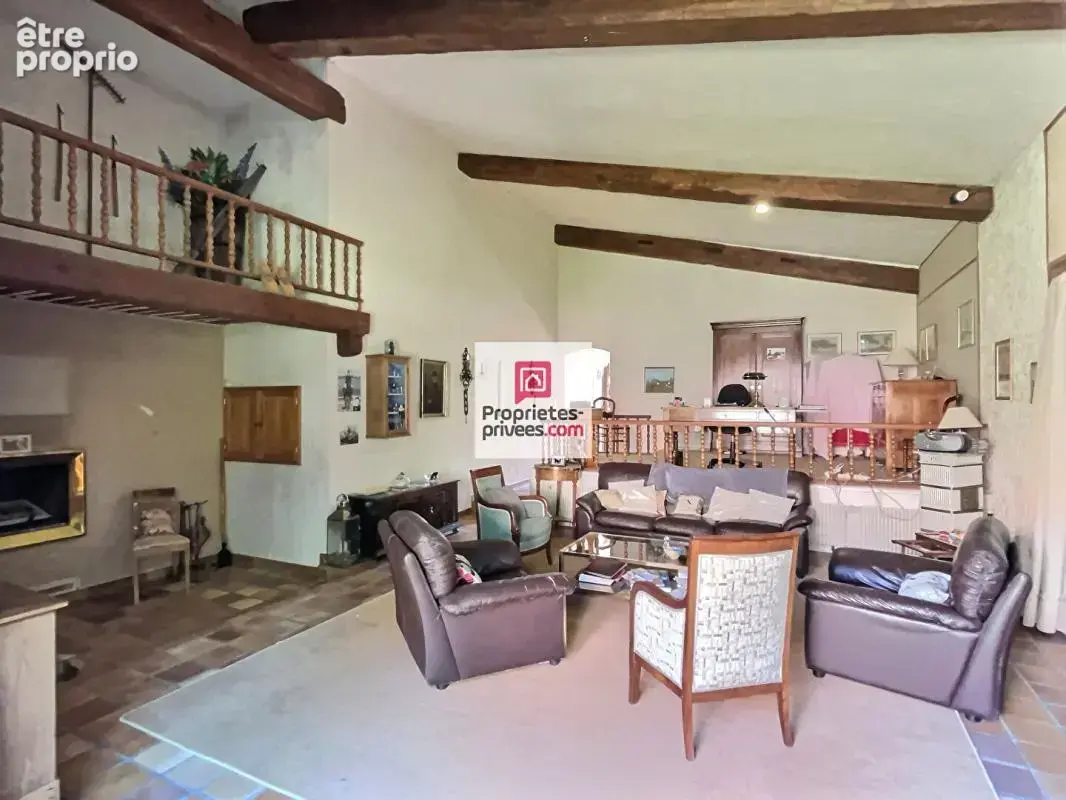 Maison de type 5 - Piscine + Dépendance - photo 5