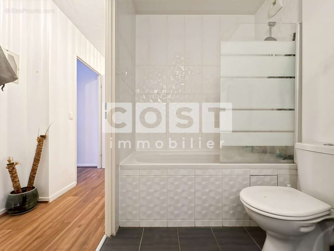 Appartement à GENNEVILLIERS