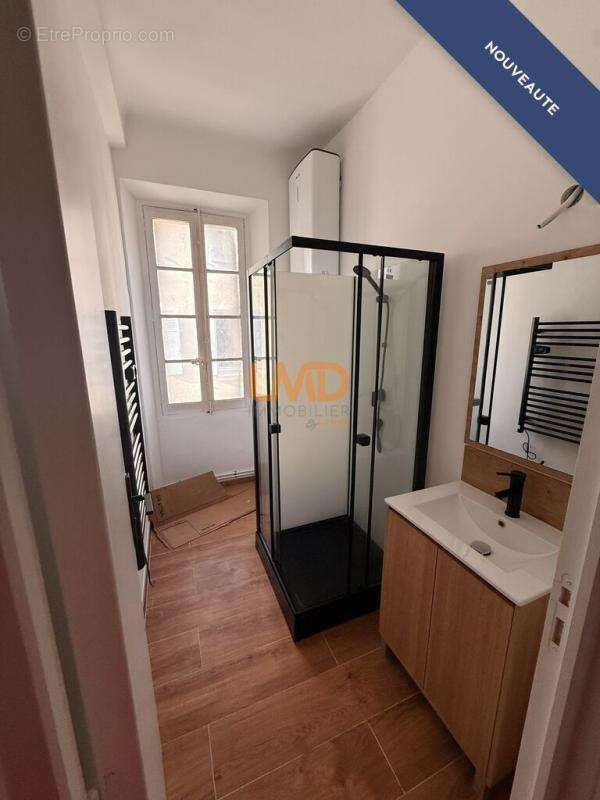 Appartement à LE MUY