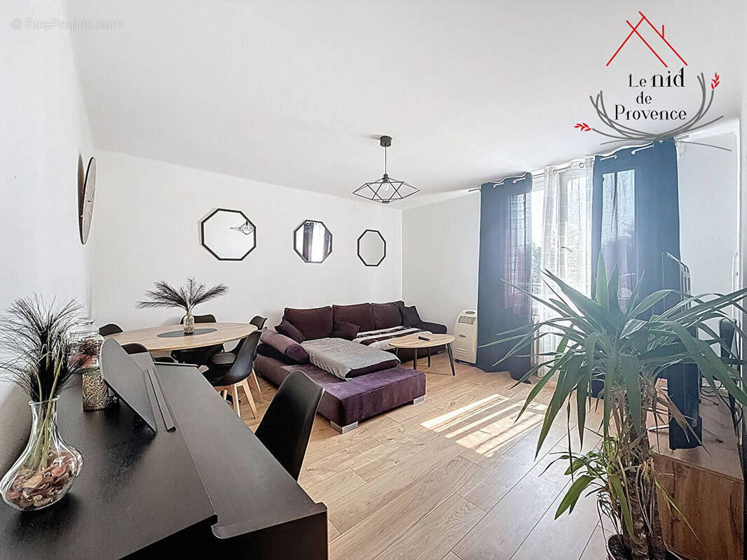Appartement à SORGUES