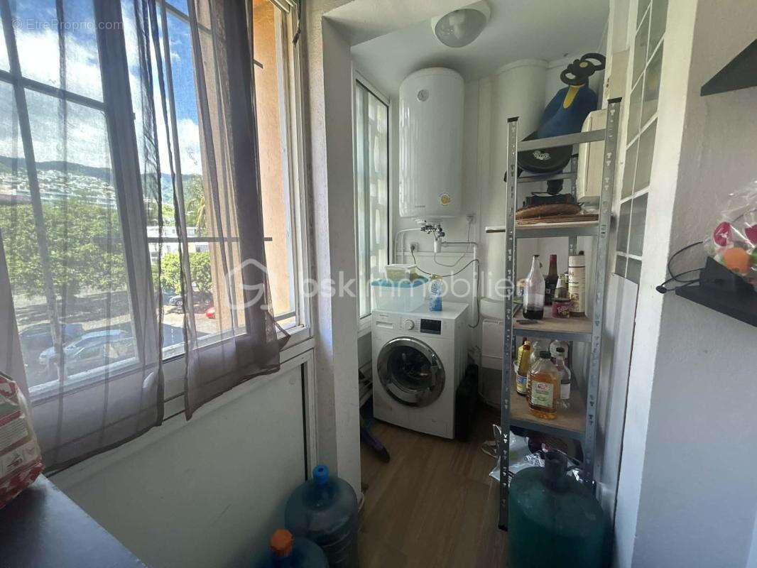 Appartement à SAINT-DENIS