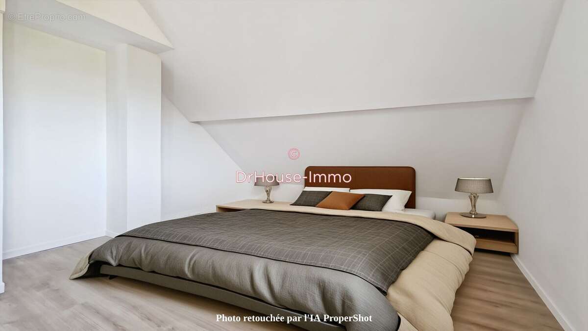 Appartement à MAUCHAMPS
