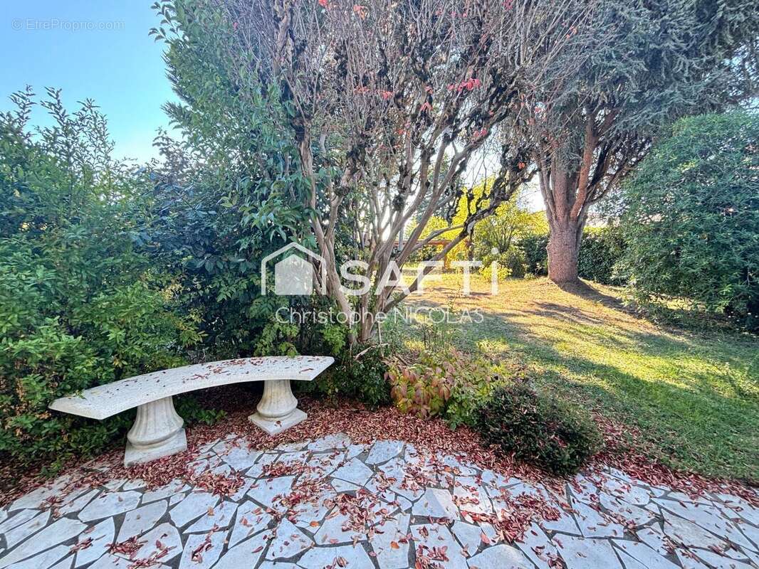 Photo 9 - Maison à LORMONT