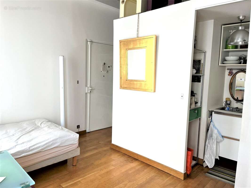 Appartement à PARIS-7E