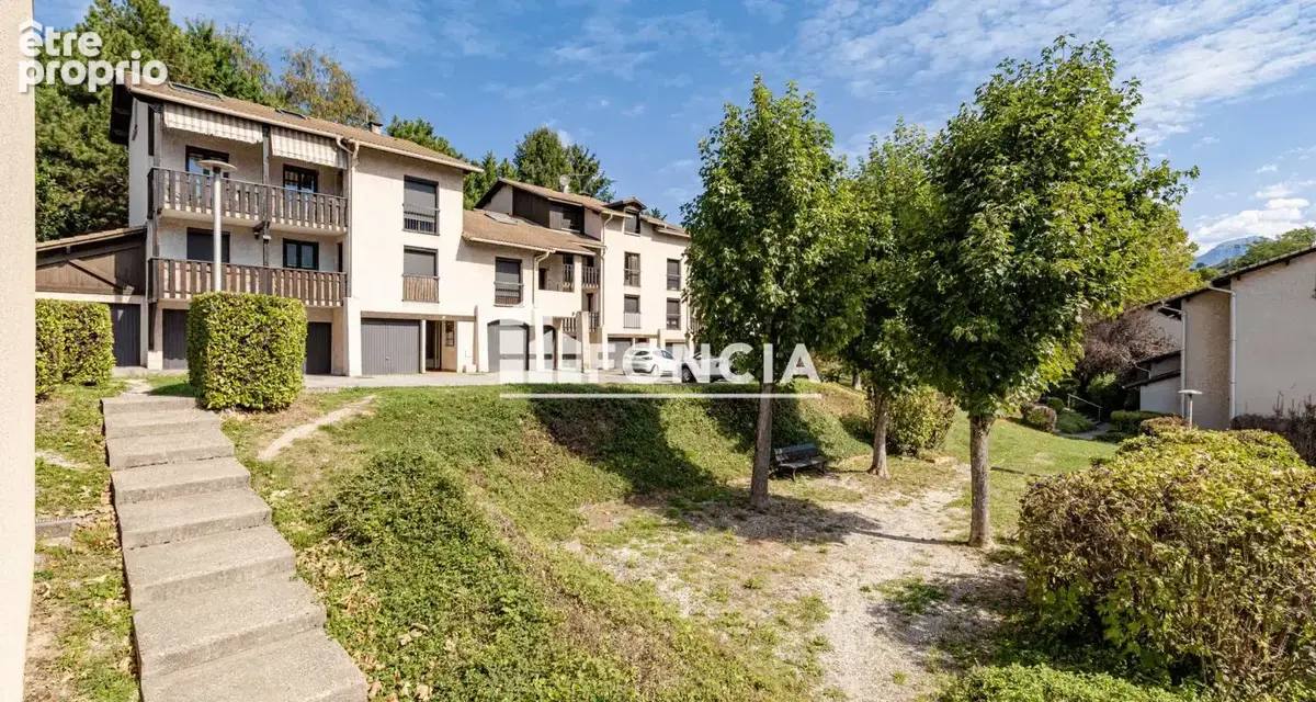 Appartement à JARRIE